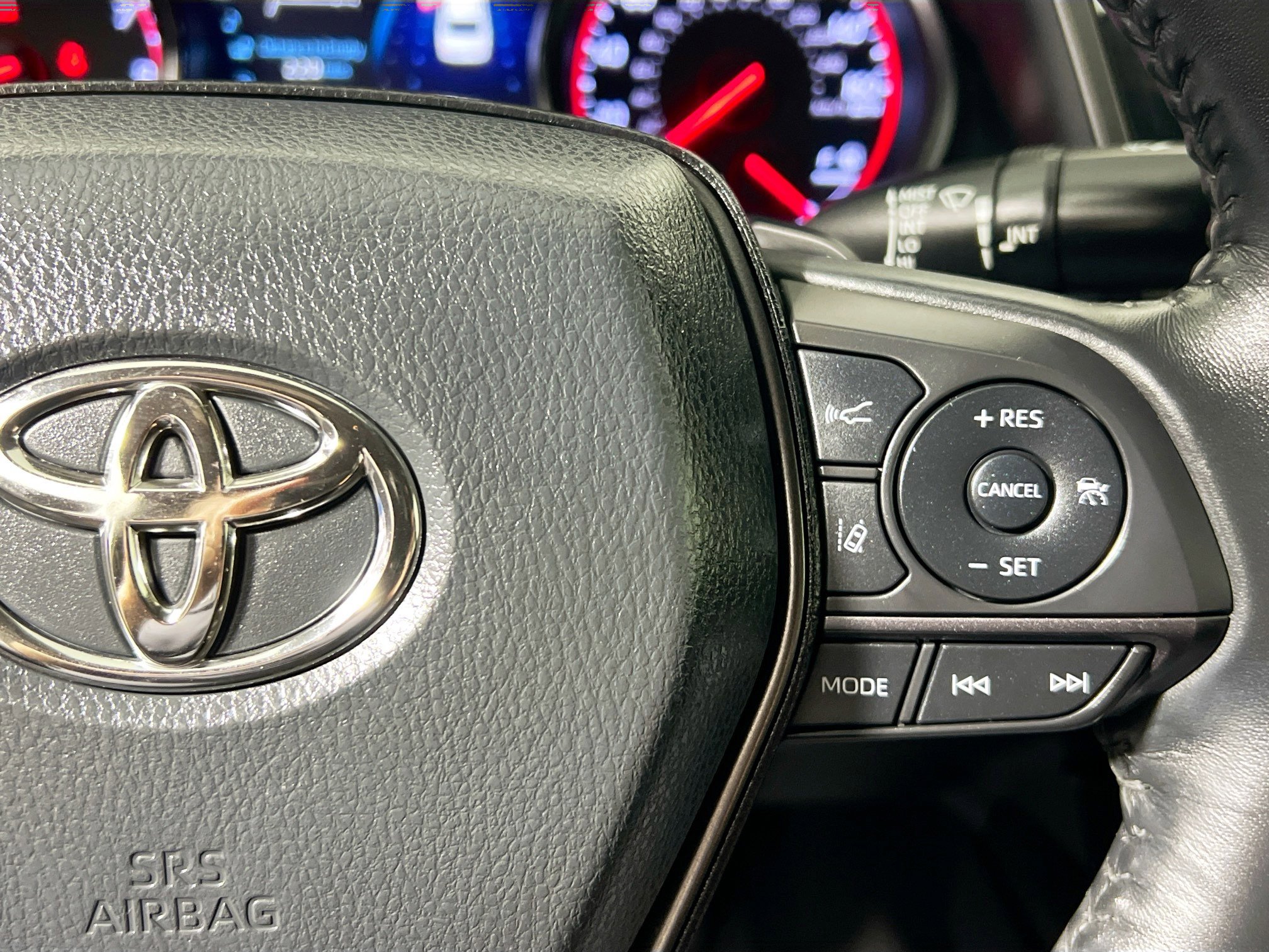 Used 2023 Toyota Camry XSE image 19