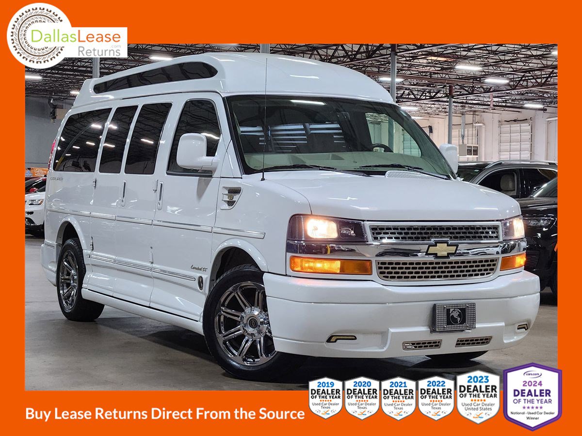 Used 2015 Chevrolet Express 2500 image 1