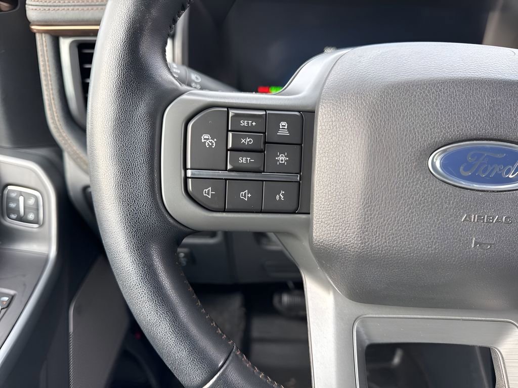 Used 2022 Ford F150 Lightning Lariat w/ Equipment Group 511A High image 17