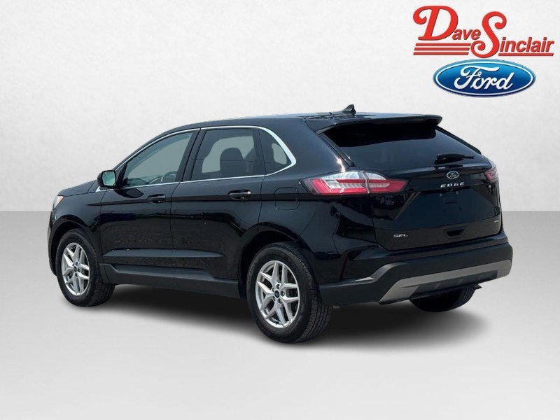 Used 2021 Ford Edge SEL w/ Convenience Package AWD/4WD image 9