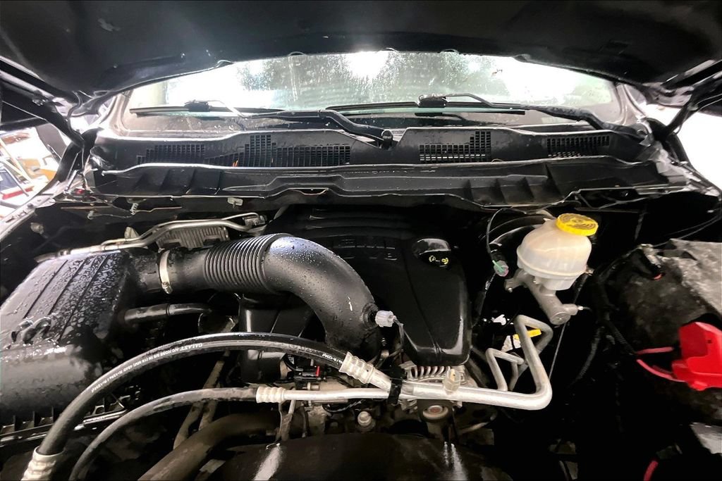 Used 2017 RAM 1500 Sport w/ Black Ram 1500 Sport Group AWD/4WD image 28