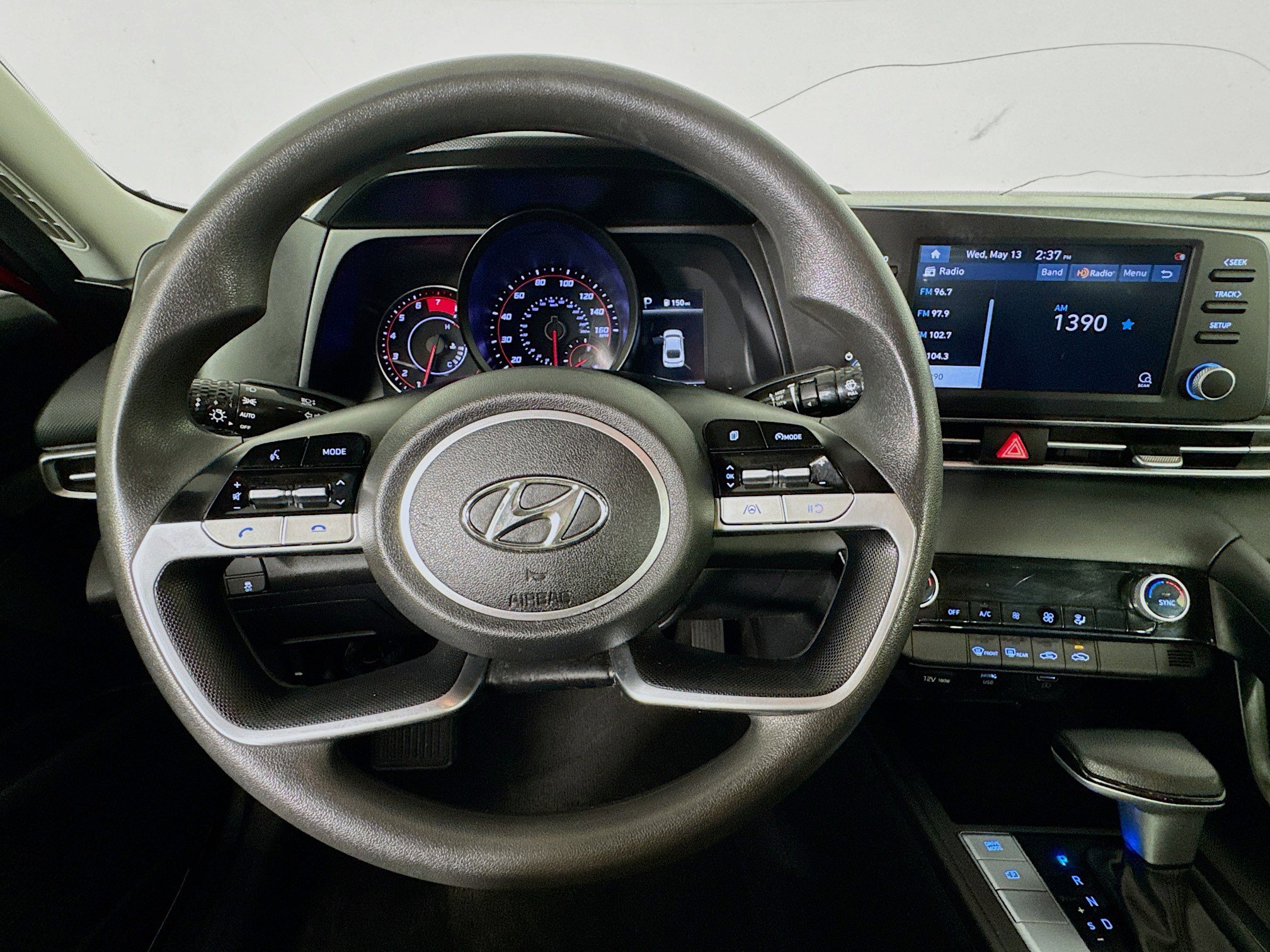Used 2021 Hyundai Elantra SEL FWD image 11