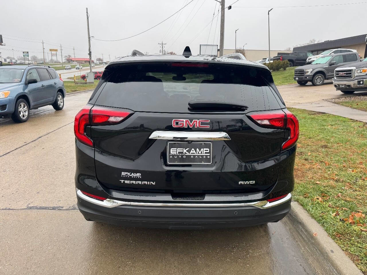 Used 2020 GMC Terrain SLT w/ Preferred Package image 4