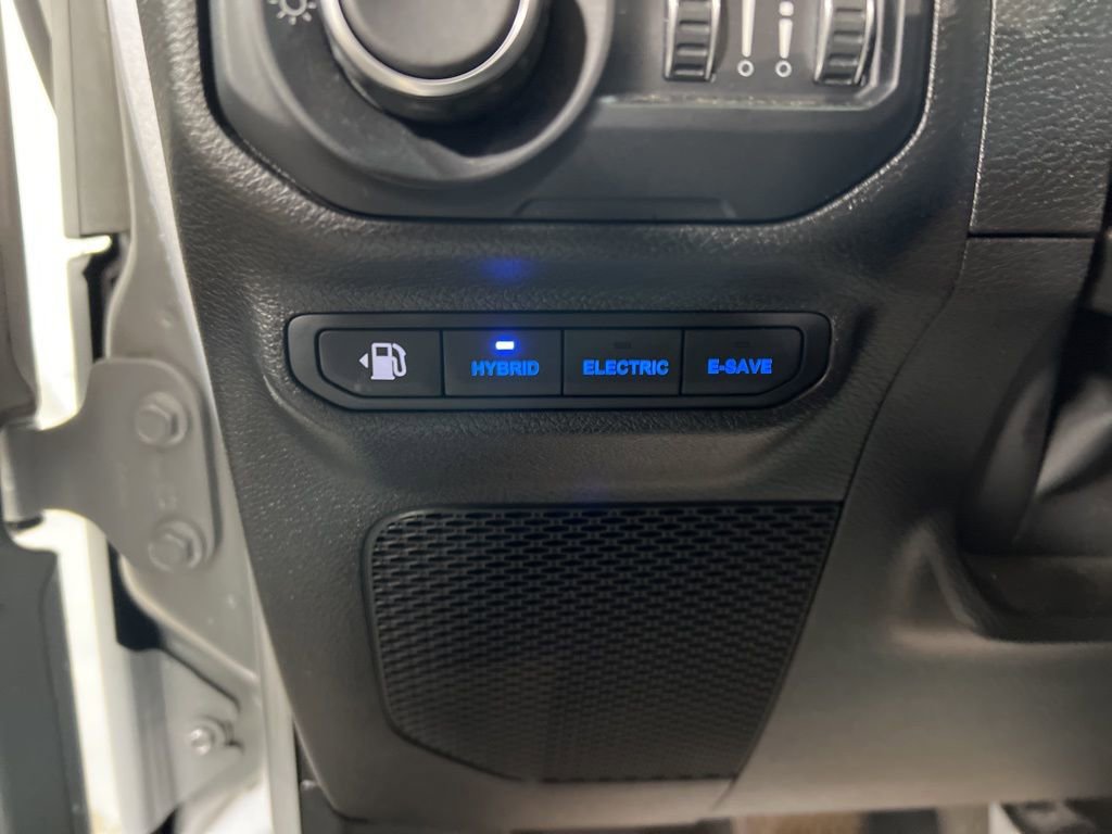 Used 2022 Jeep Wrangler Unlimited Rubicon 4xe image 15