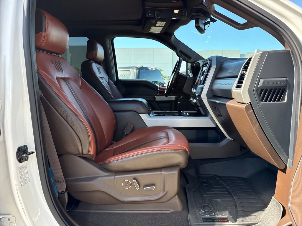 Used 2022 Ford F350 King Ranch w/ King Ranch Ultimate Package AWD/4WD image 29