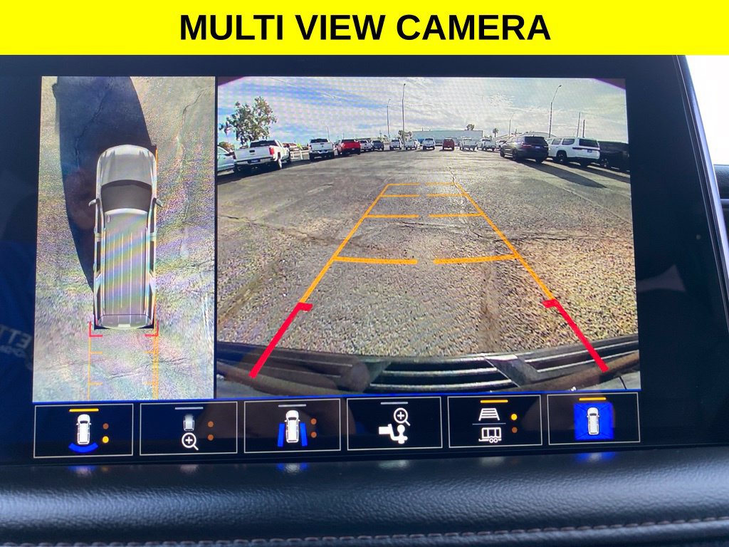 Used 2022 Chevrolet Suburban High Country AWD/4WD image 14