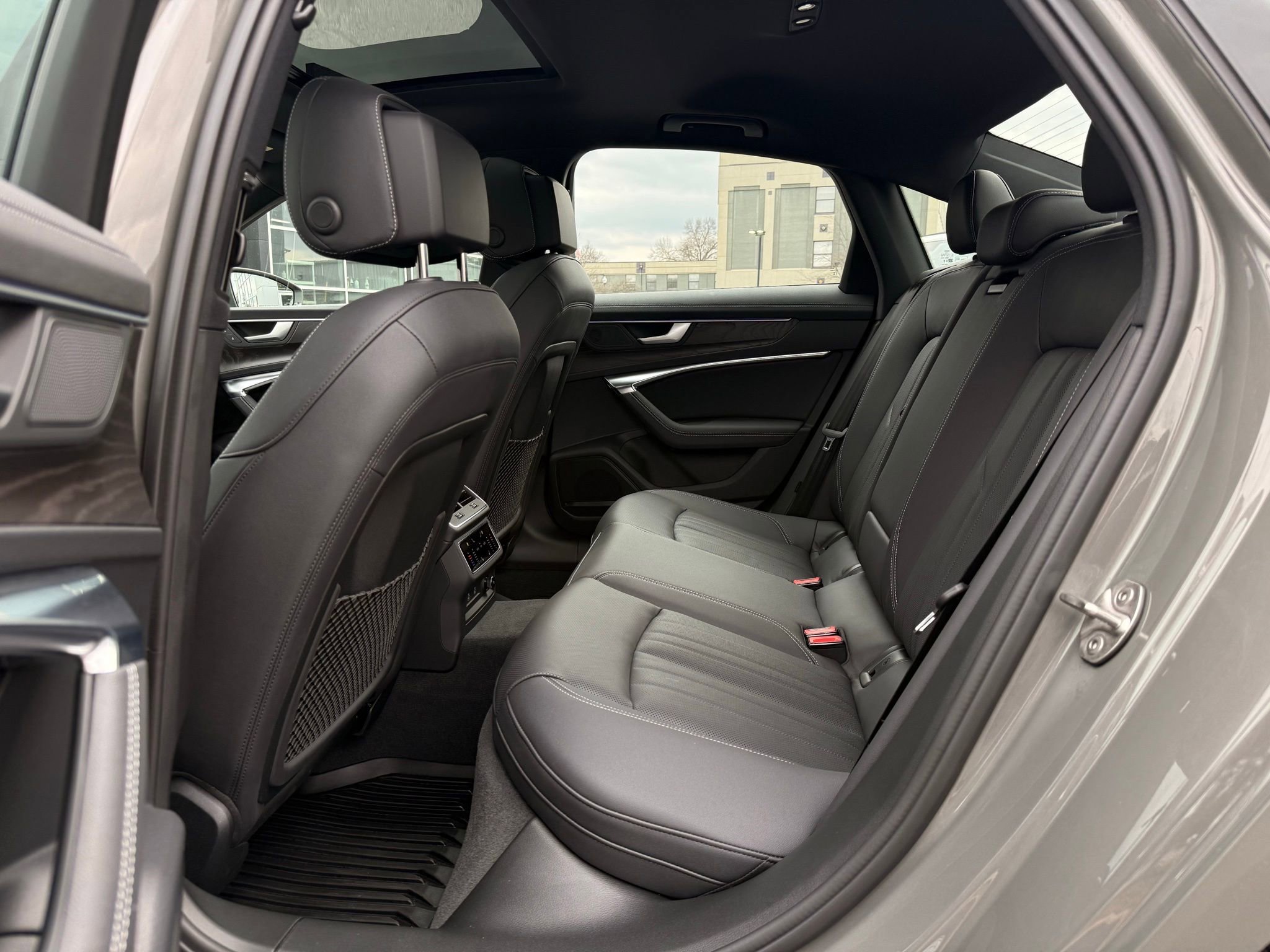 Used 2023 Audi A6 Premium Plus image 36