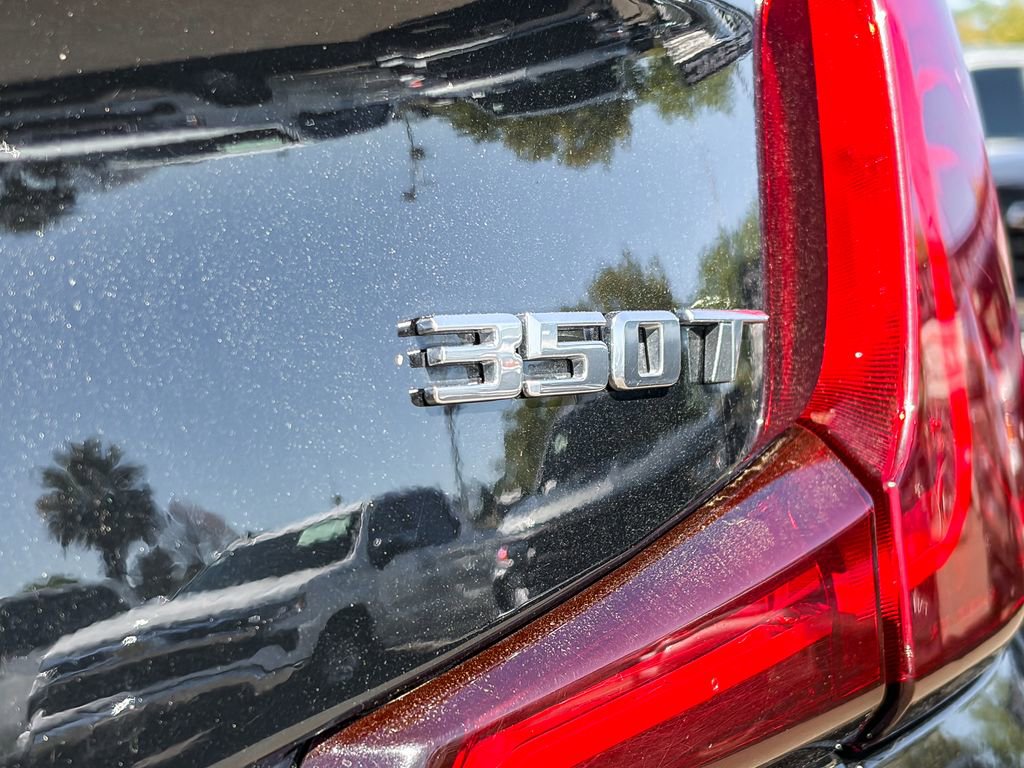 Certified 2024 Cadillac XT4 Premium Luxury image 12