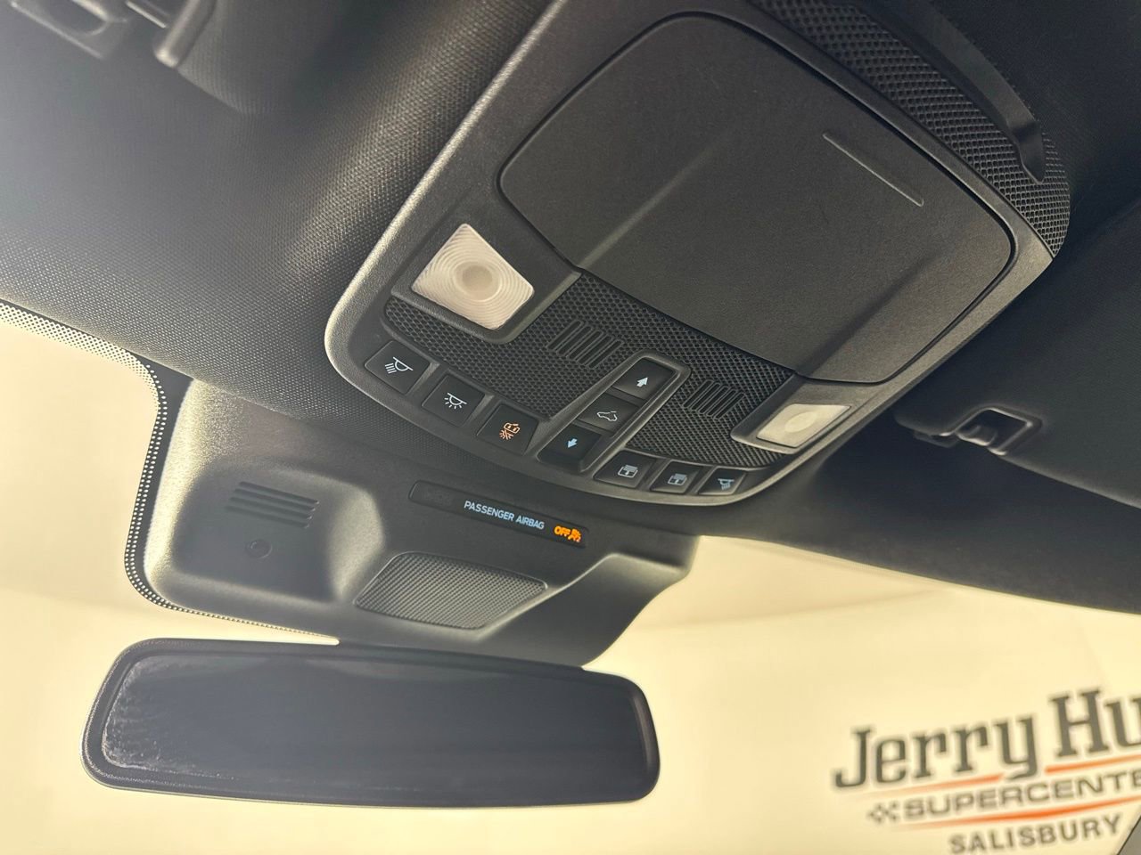 Used 2024 Ford Expedition Limited image 25