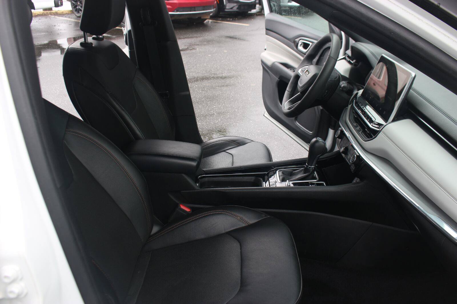 Used 2023 Jeep Compass Limited AWD/4WD image 29