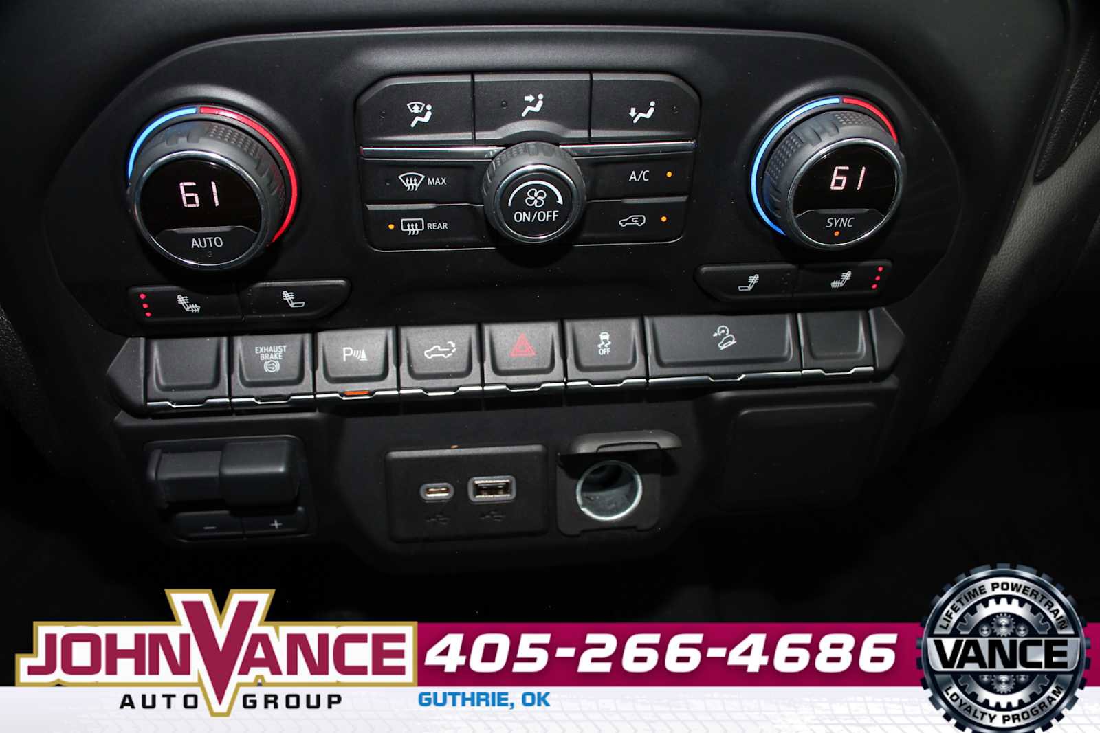 Used 2021 Chevrolet Silverado 2500 LT w/ Texas Edition AWD/4WD image 37