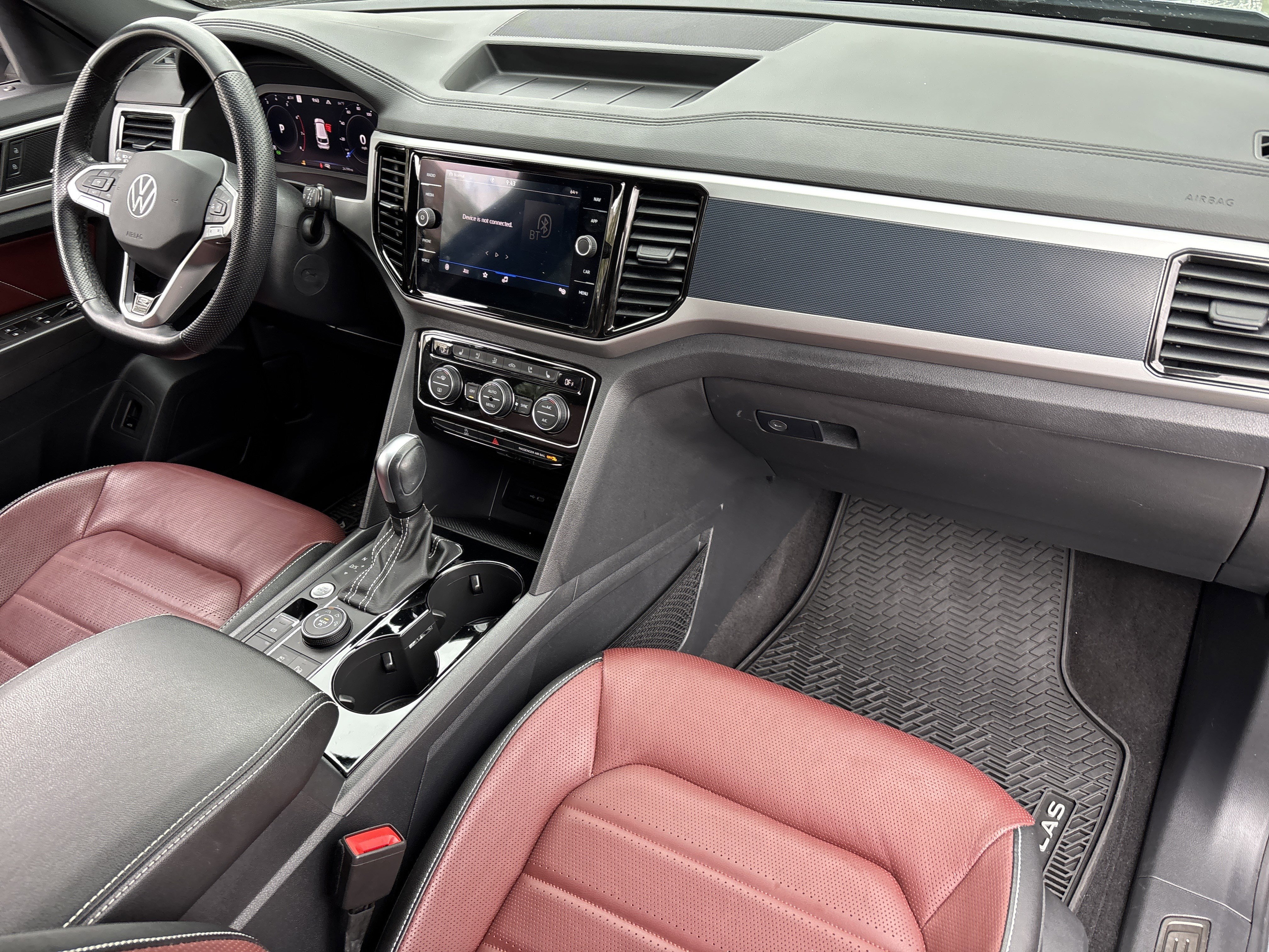 Used 2023 Volkswagen Atlas Cross Sport SEL Premium R-Line image 10