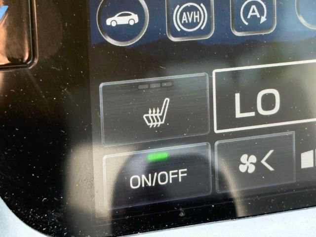 Used 2025 Subaru Outback Premium AWD/4WD image 17
