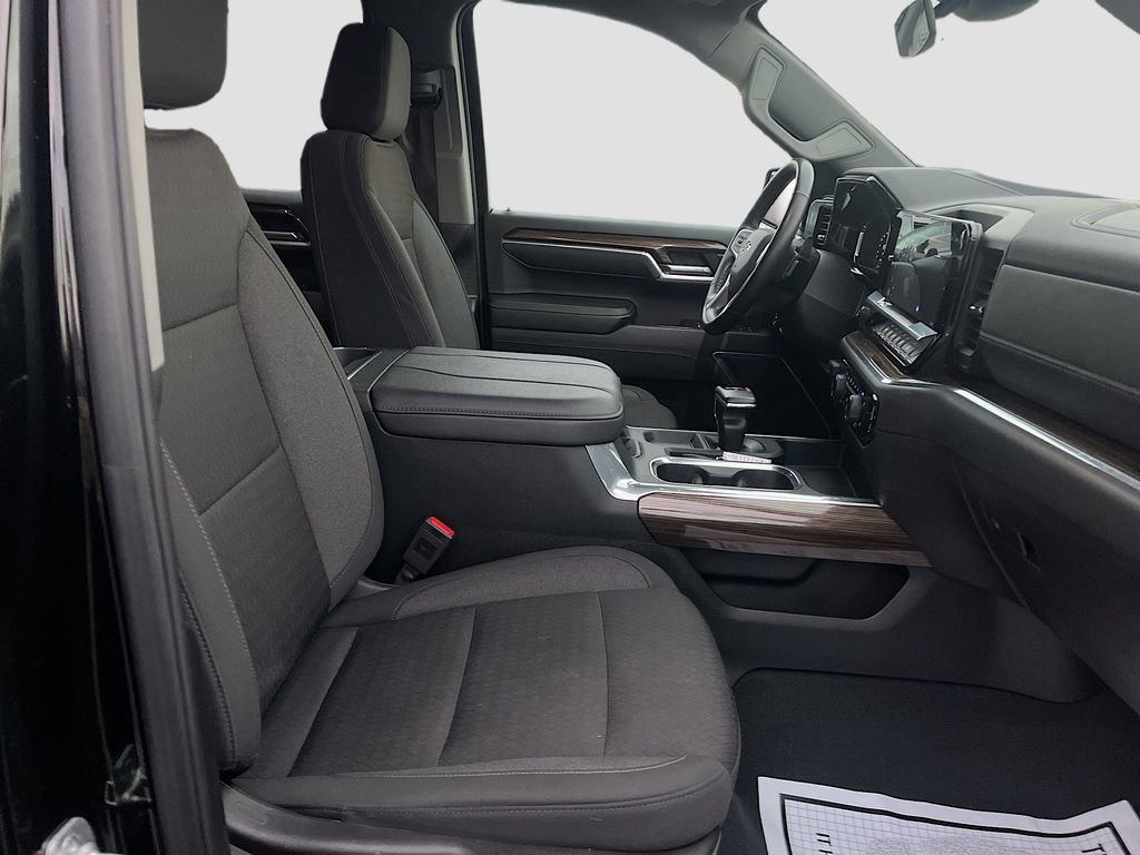 Used 2025 Chevrolet Silverado 1500 RST w/ Z71 Off-Road Package image 28