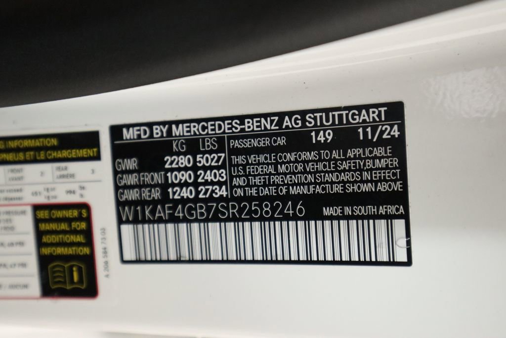 Certified 2025 Mercedes-Benz C 300 Sedan image 32