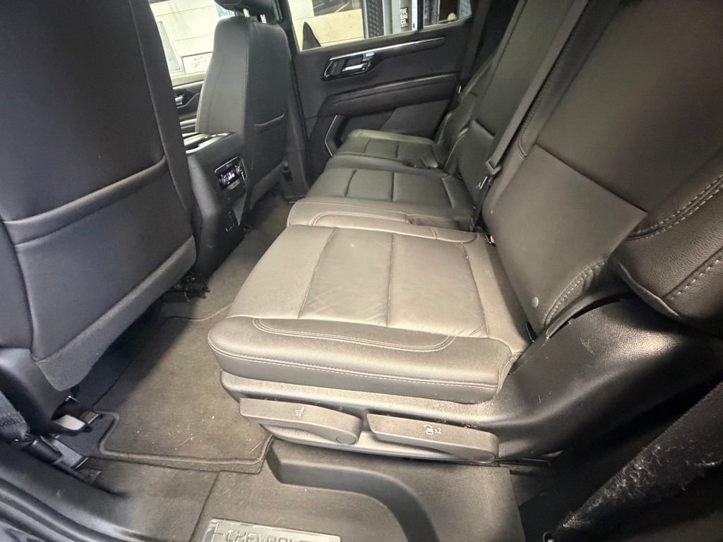 Used 2025 Chevrolet Tahoe LT AWD/4WD image 53