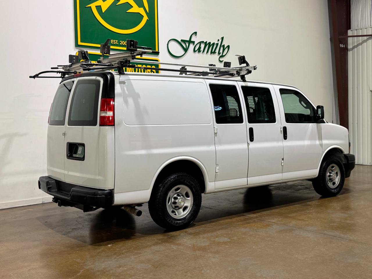 Used 2020 Chevrolet Express 2500 w/ Safety Package RWD image 8