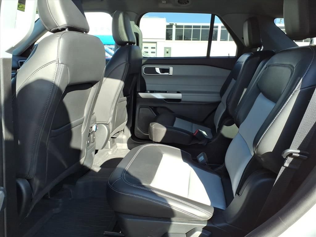 Certified 2023 Ford Explorer XLT w/ Equipment Group 202A image 12
