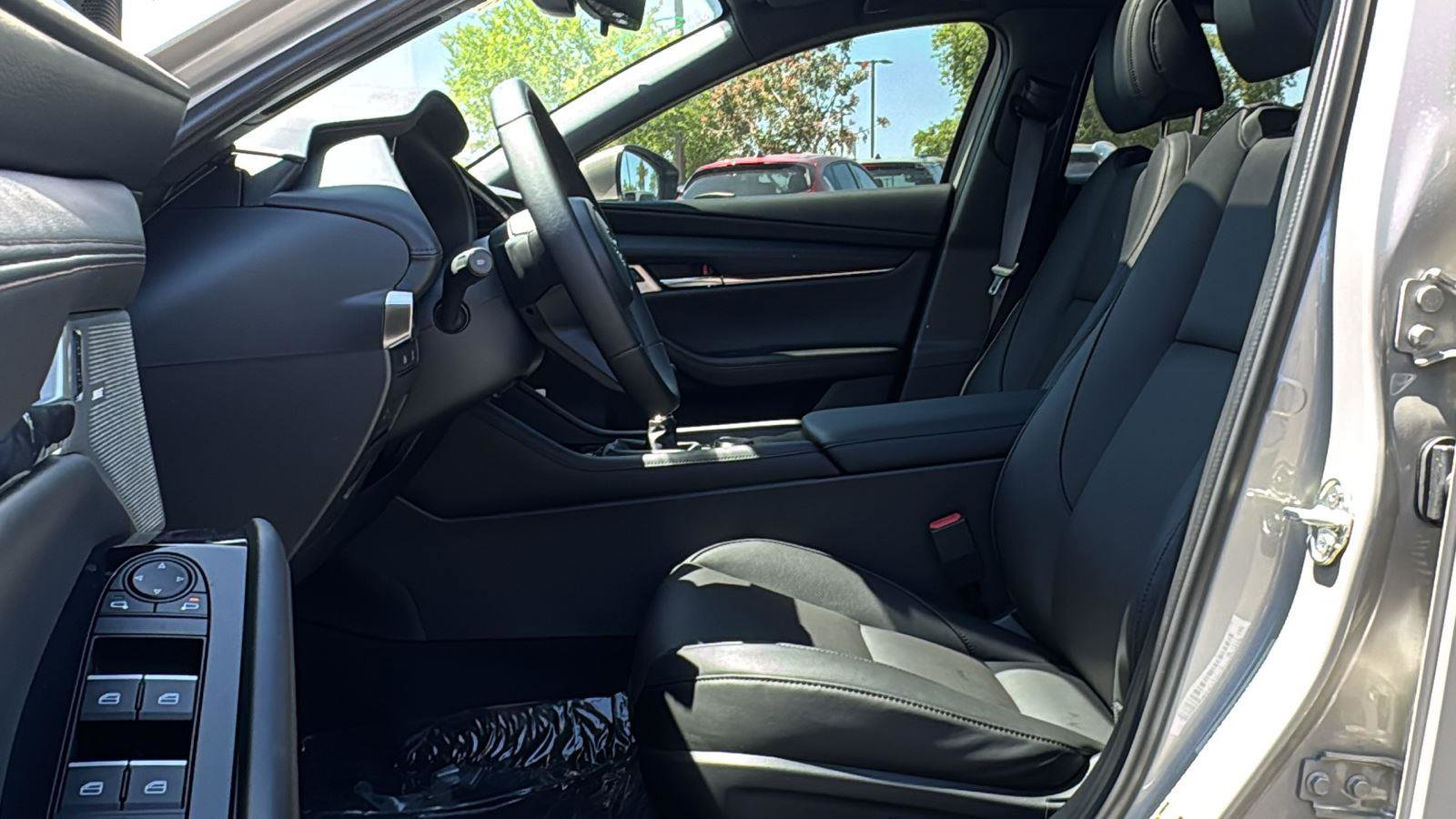 New 2026 MAZDA MAZDA3 2.5 S Hatchback w/ Premium Pkg FWD image 23