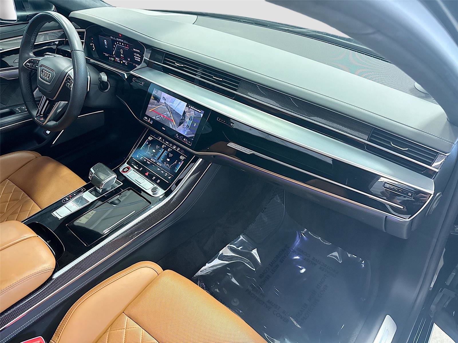 Certified 2023 Audi S8 AWD/4WD image 32