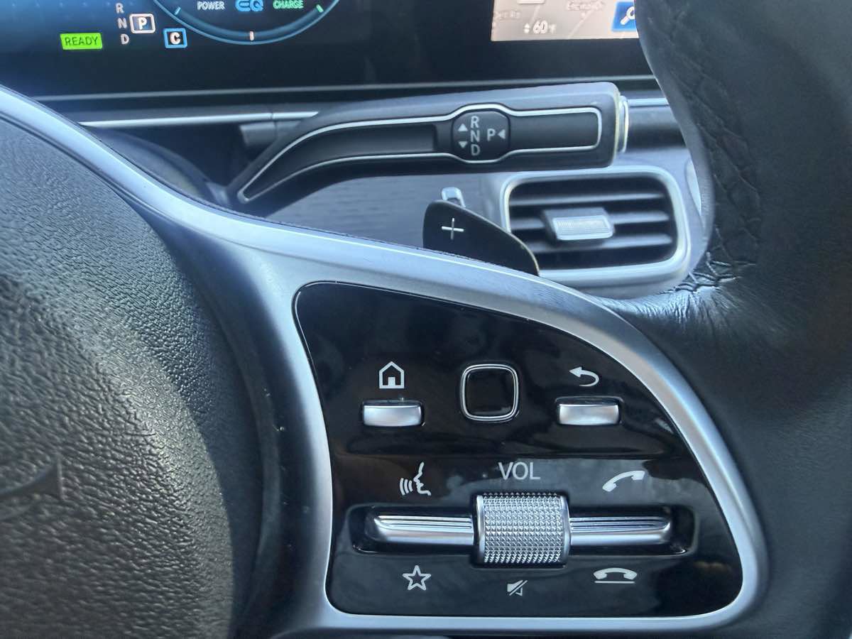 Used 2022 Mercedes-Benz GLS 450 4MATIC image 31