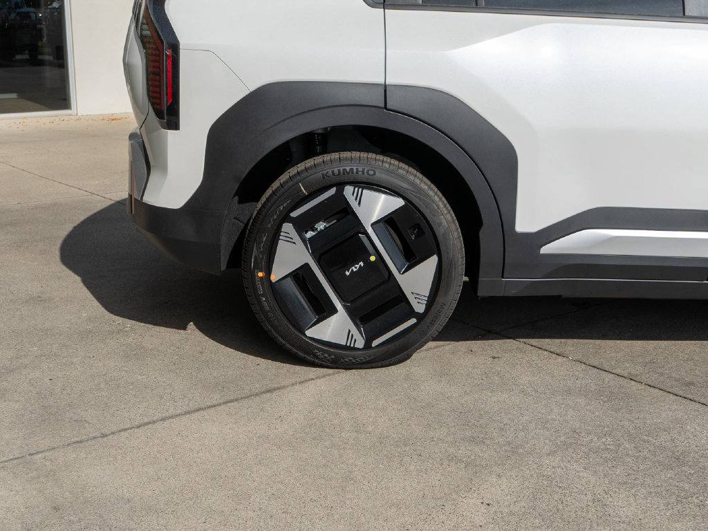 New 2027 Kia EV3 Wind AWD/4WD image 33