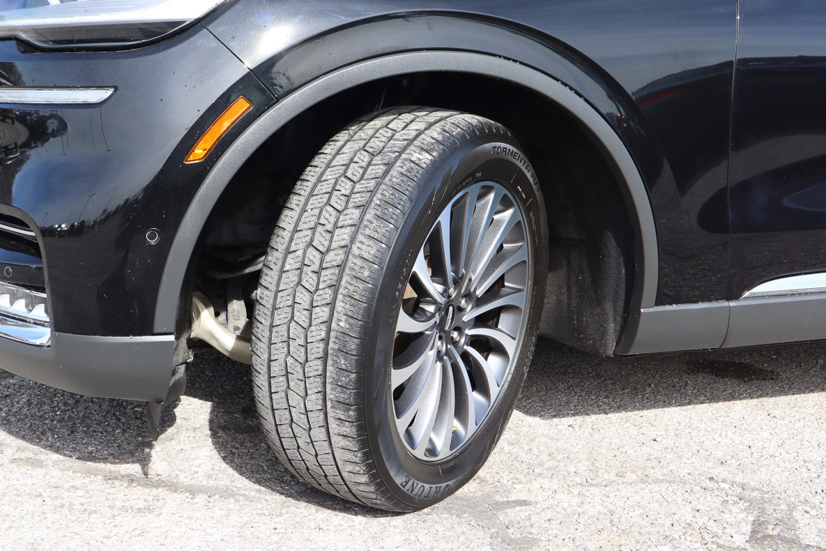 Used 2020 Lincoln Aviator Reserve w/ Equipment Group 201A image 17