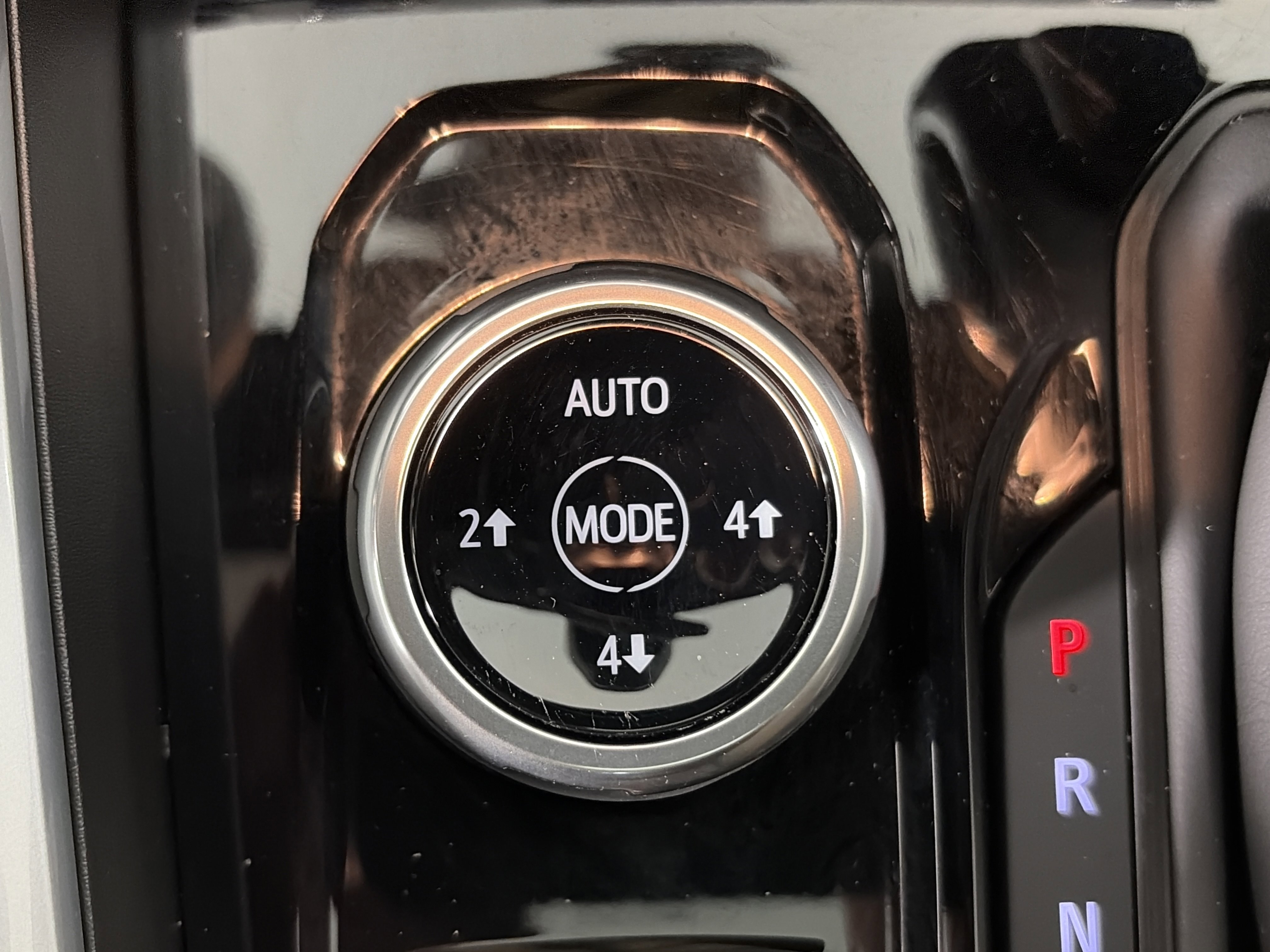 Certified 2025 Chevrolet Colorado ZR2 w/ Midnight Edition image 30