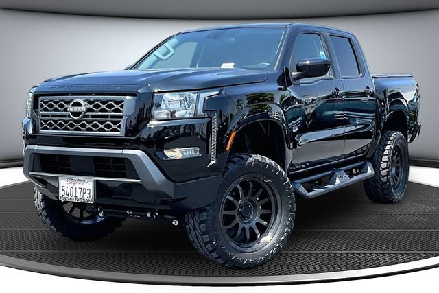 Certified 2022 Nissan Frontier SV RWD image 3