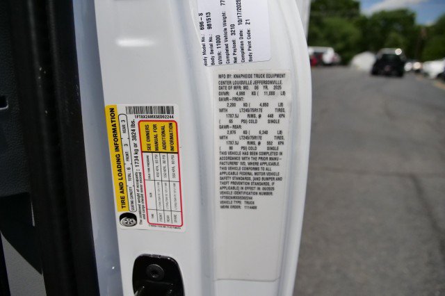 Used 2025 Ford F250 XL RWD image 40