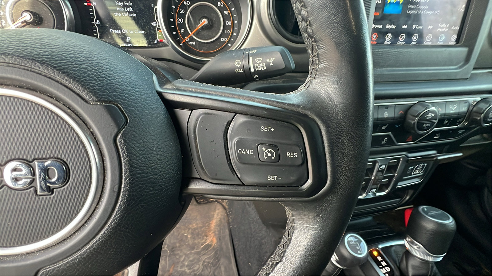 Used 2023 Jeep Gladiator Willys image 25