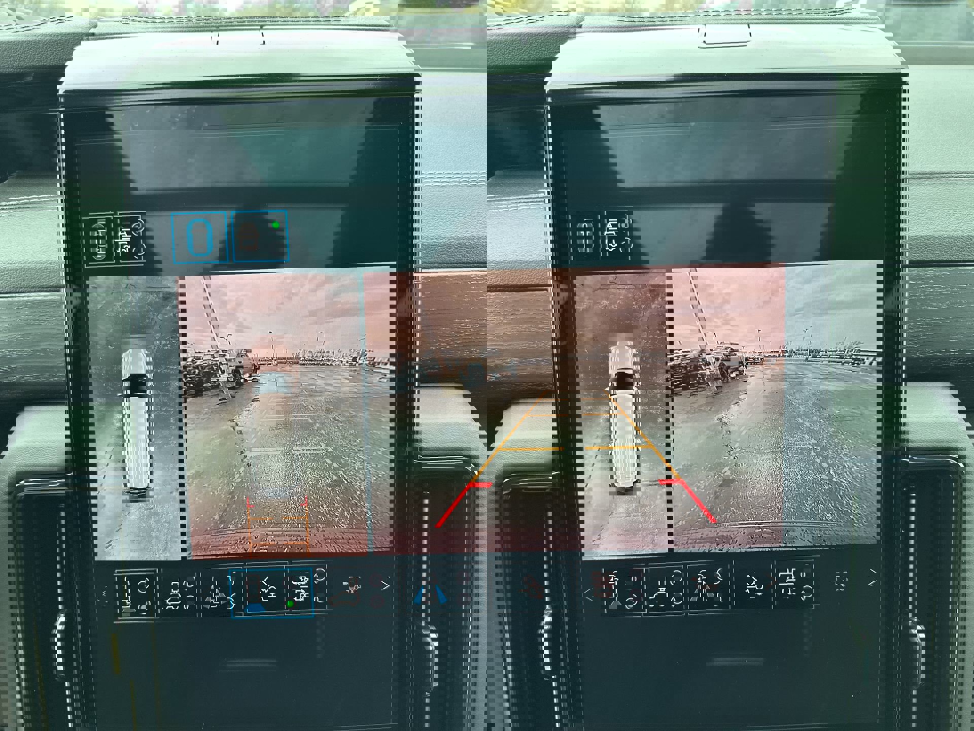 New 2026 GMC Yukon XL AT4 Ultimate image 17