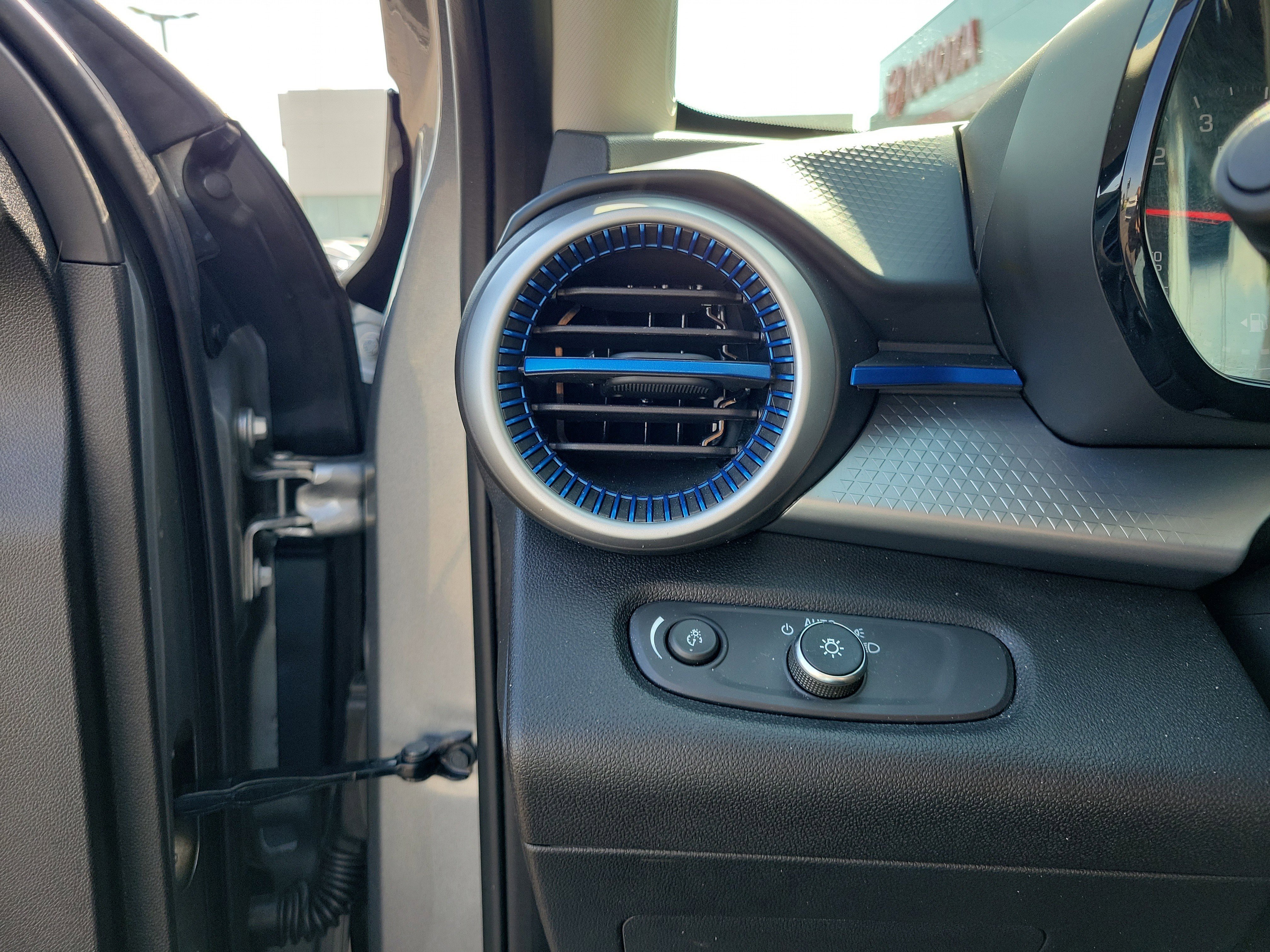 Used 2024 Chevrolet Trax LS w/ Driver Confidence Package FWD image 20