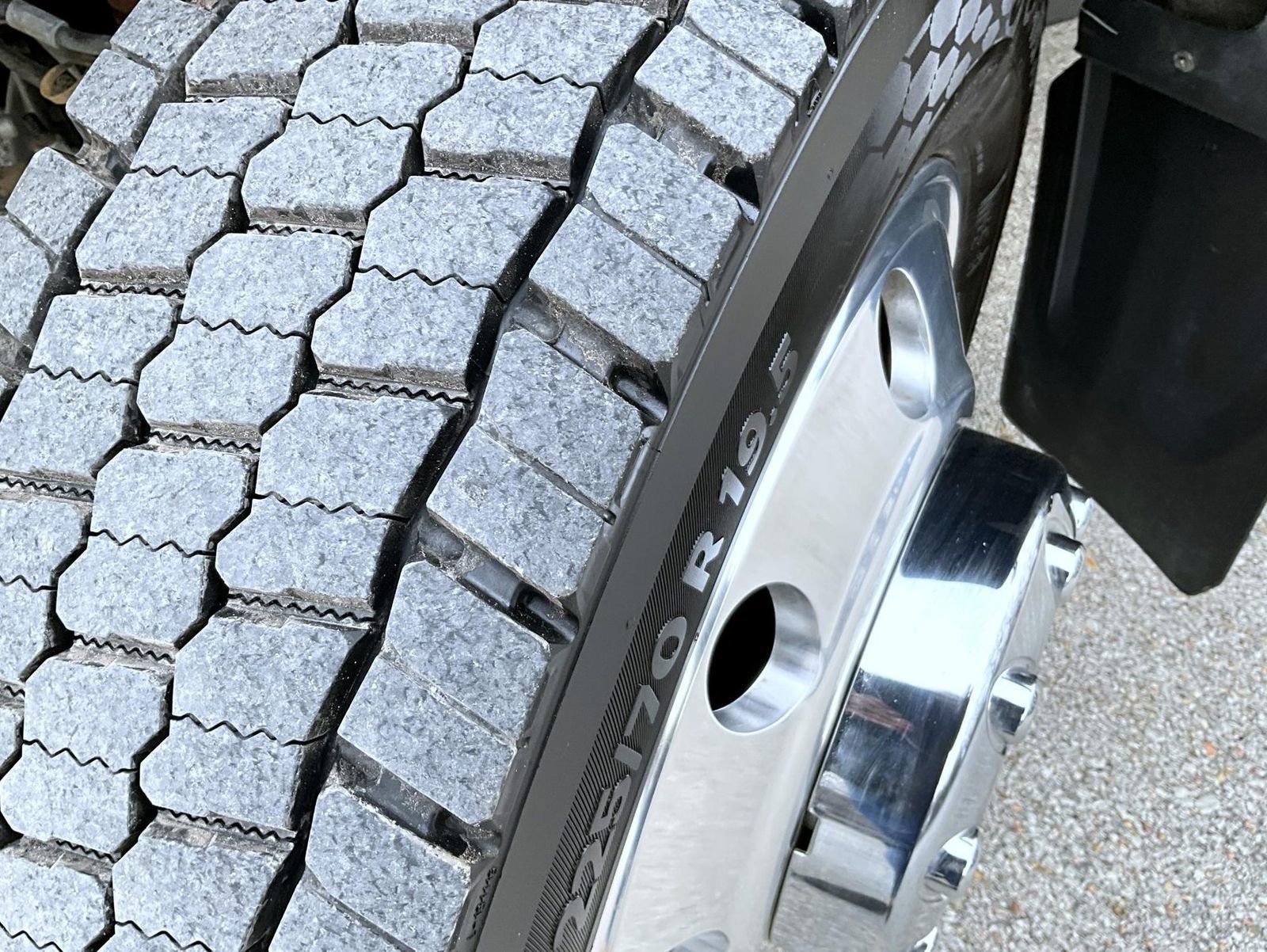 Used 2026 Ford F450 King Ranch w/ FX4 Off-Road Package image 25