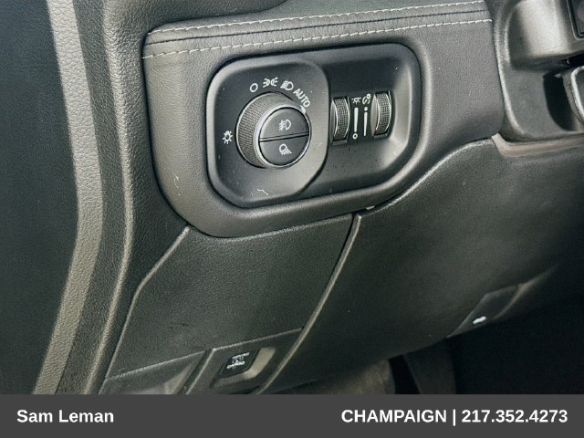 Used 2025 RAM 2500 Limited AWD/4WD image 10