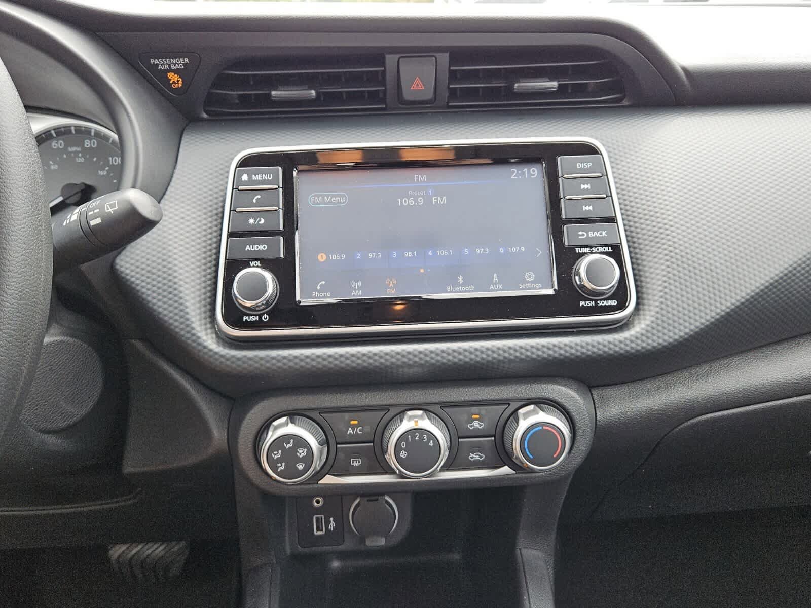 Used 2021 Nissan Kicks S FWD image 8