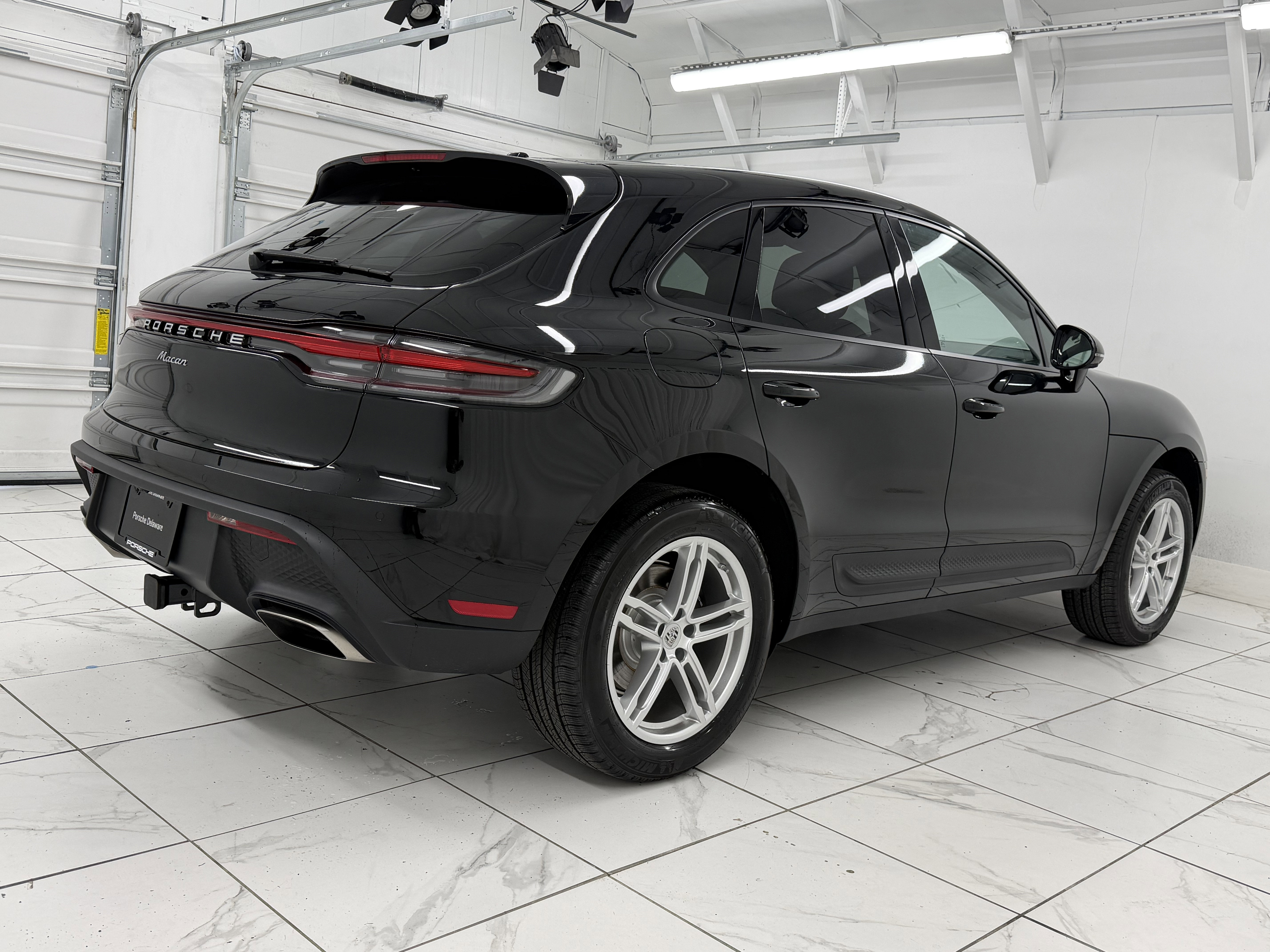 New 2026 Porsche Macan image 11