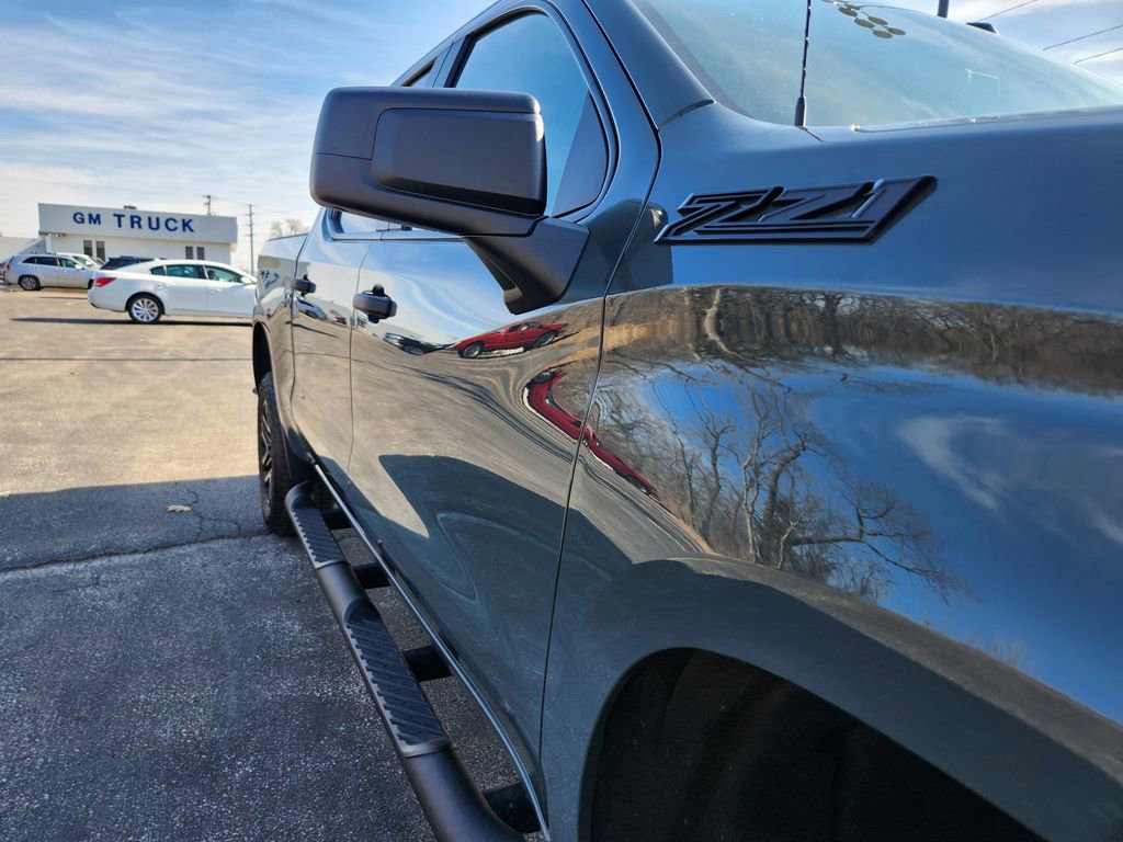 New 2025 Chevrolet Silverado 1500 Custom Trail Boss w/ Turbomax Blackout Package image 25