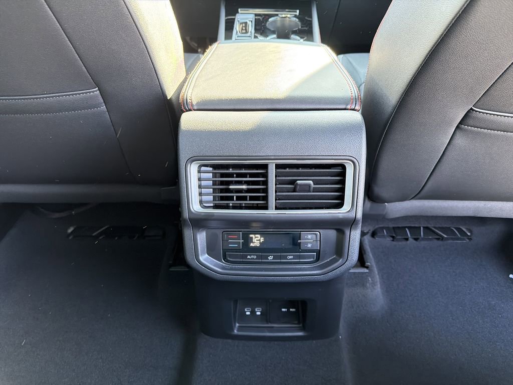 New 2026 Volkswagen Atlas Peak Edition image 24