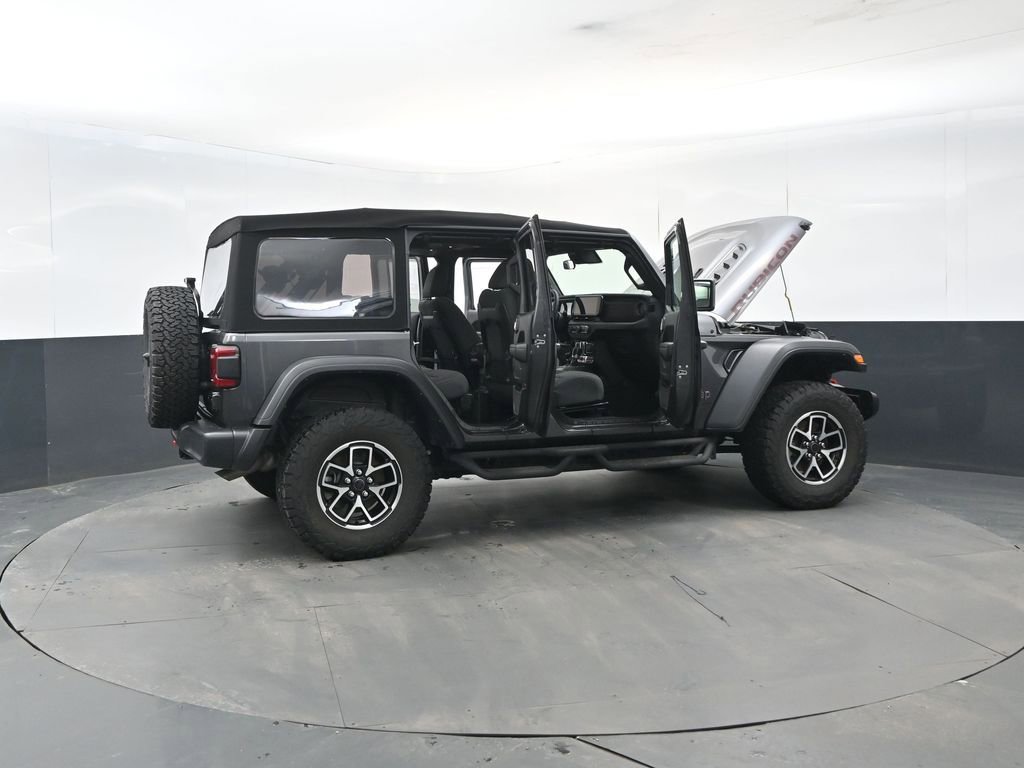 Used 2024 Jeep Wrangler Unlimited Rubicon w/ Convenience Group image 29