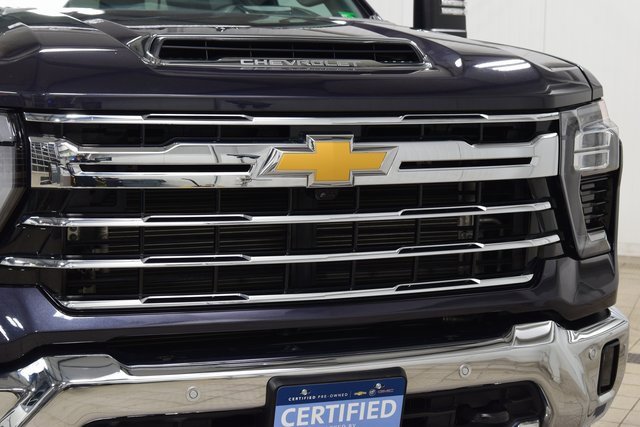 Certified 2024 Chevrolet Silverado 2500 LTZ w/ LTZ Premium Package image 11