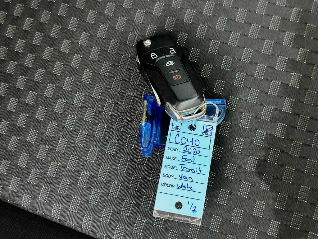 Used 2020 Ford Transit Connect XLT image 35