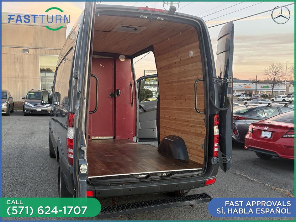 Used 2018 Mercedes-Benz Sprinter 2500 image 23