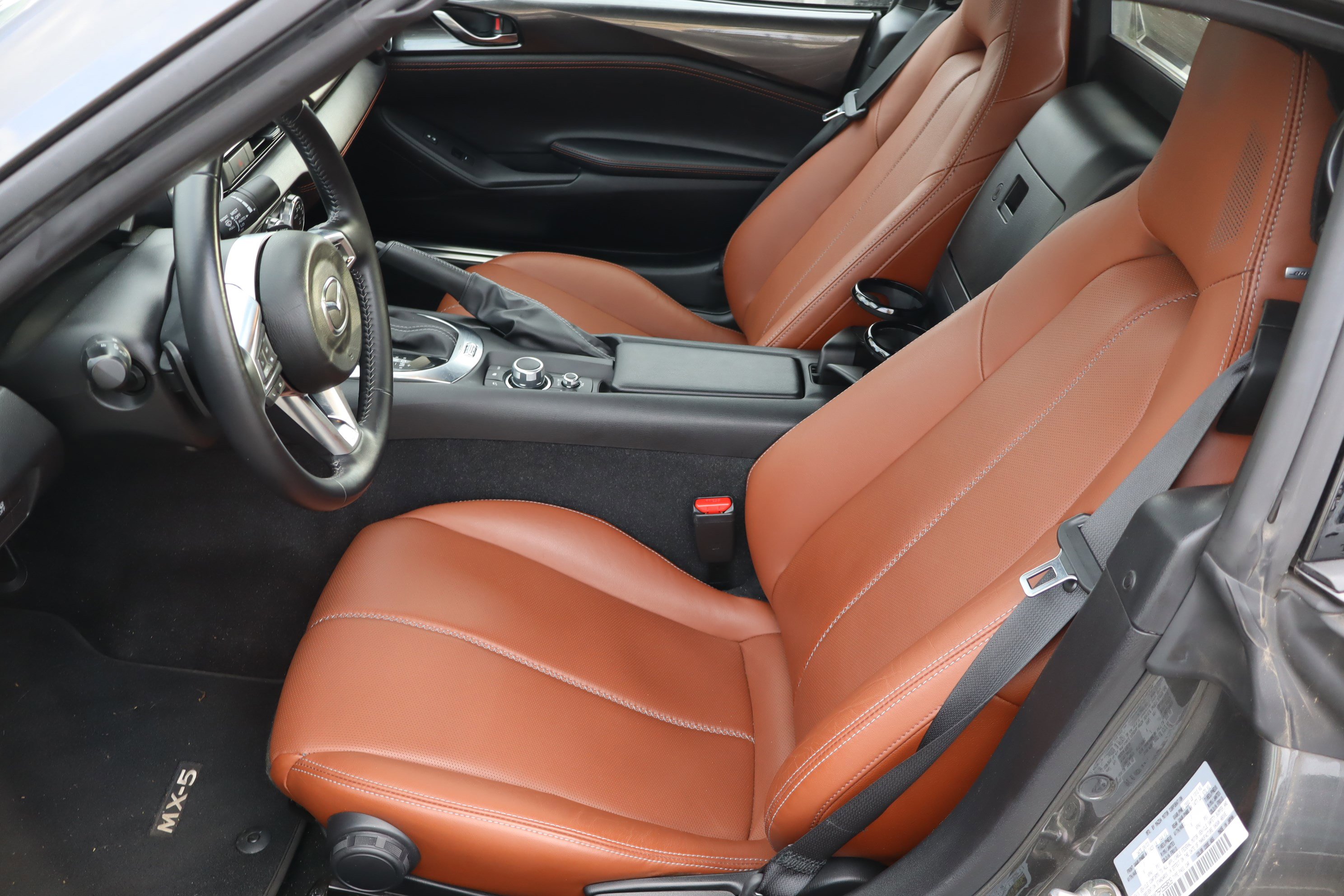 Used 2023 MAZDA MX-5 Miata Grand Touring image 14