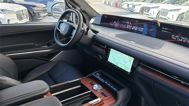 New 2025 Lincoln Navigator L Black Label image 7