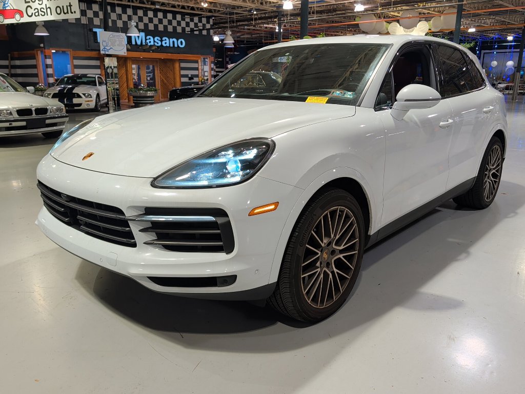 Used 2023 Porsche Cayenne S Platinum AWD/4WD image 9