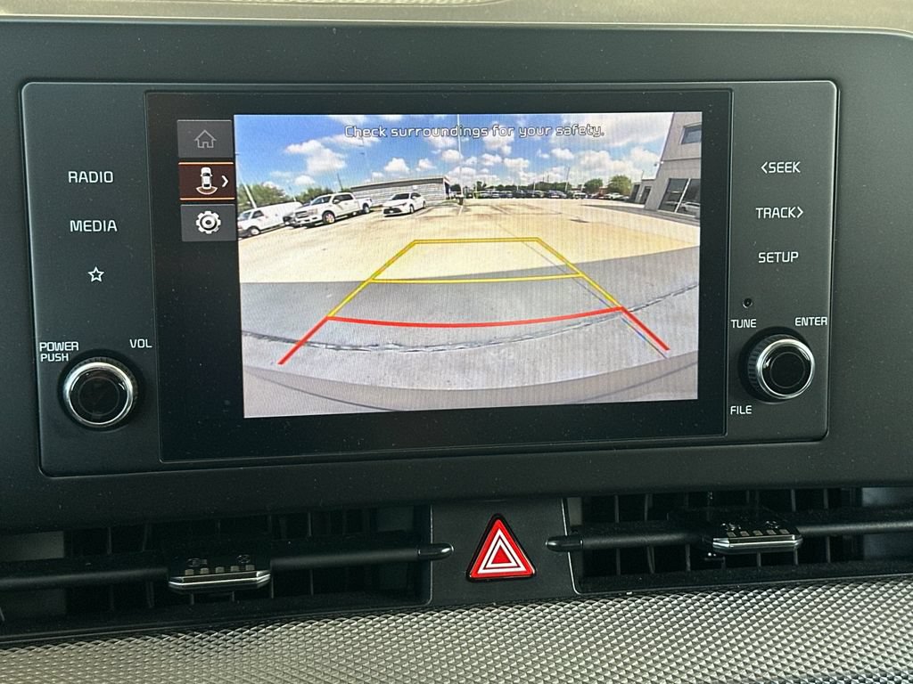 Used 2025 Kia Sportage LX AWD/4WD image 18