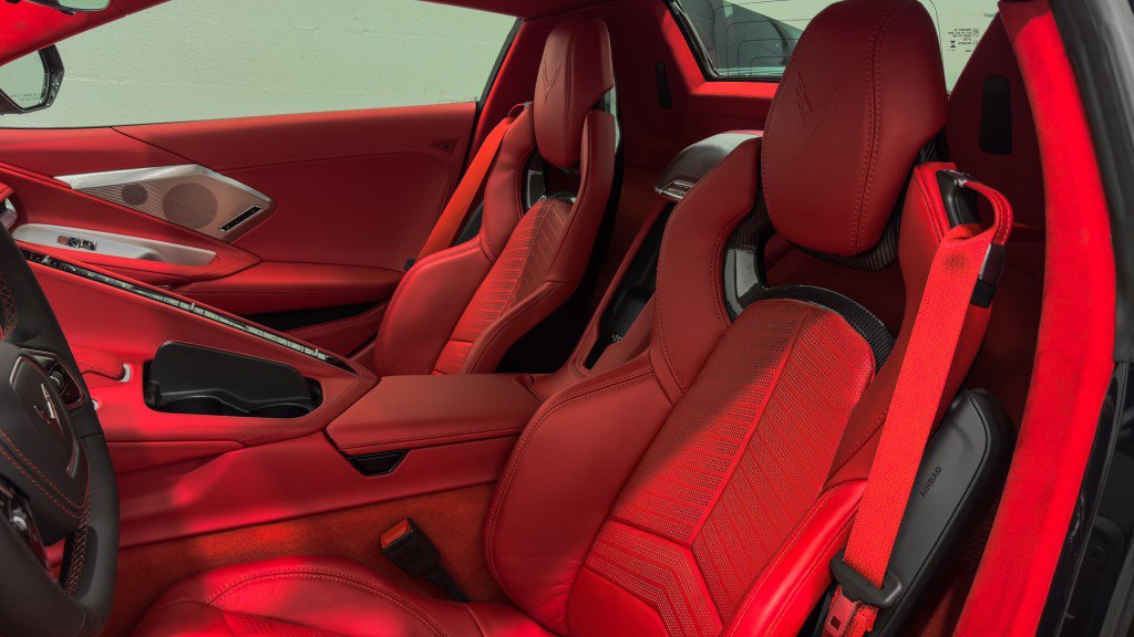 Used 2024 Chevrolet Corvette Stingray Premium Conv w/ Z51 Performance Package image 19