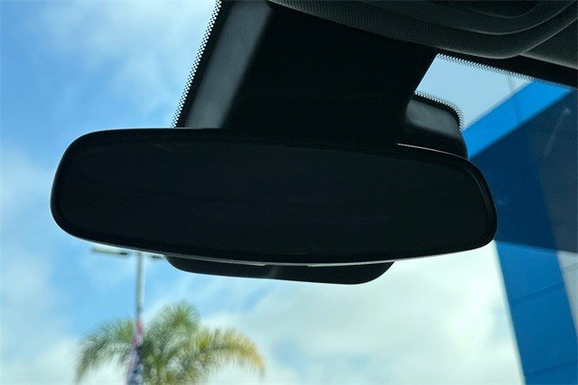 Certified 2022 Chevrolet Bolt EUV LT w/ Comfort Package image 22