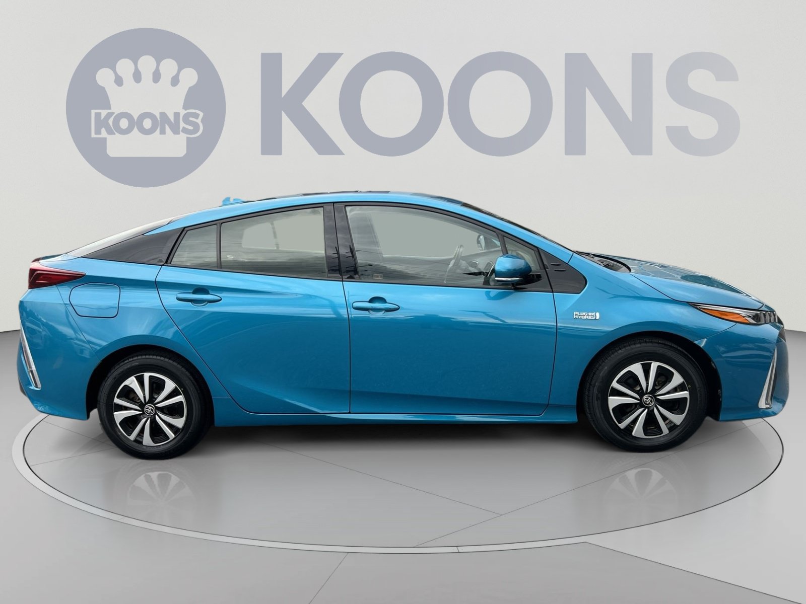 Used 2017 Toyota Prius Prime Plus FWD image 8